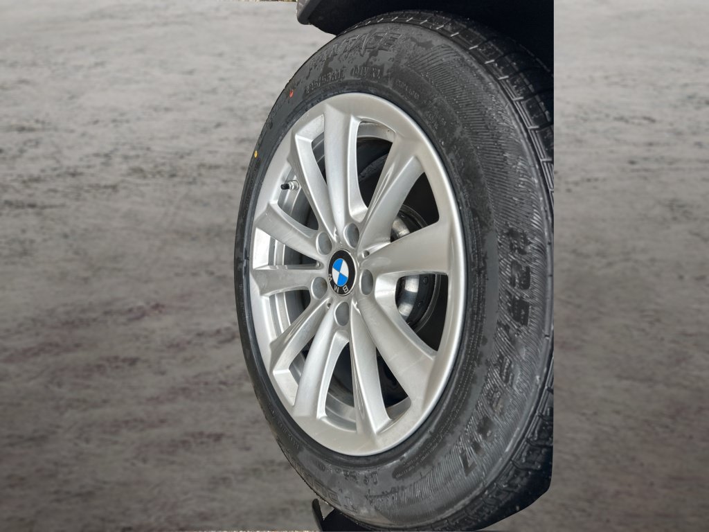 Used 2014 BMW 528i xDrive Sedan AWD/4WD image 19