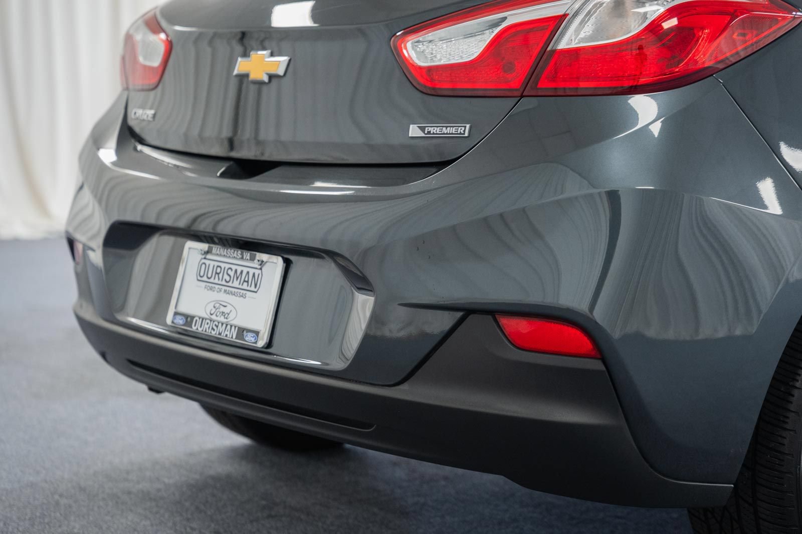 Used 2018 Chevrolet Cruze Premier FWD image 10