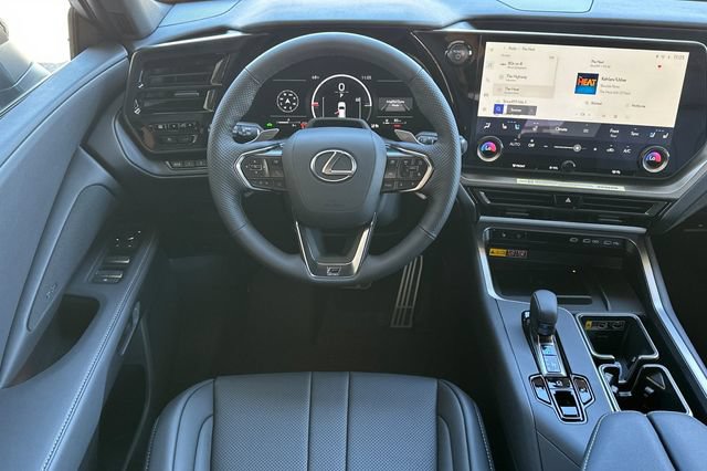 New 2026 Lexus TX 500h AWD image 12