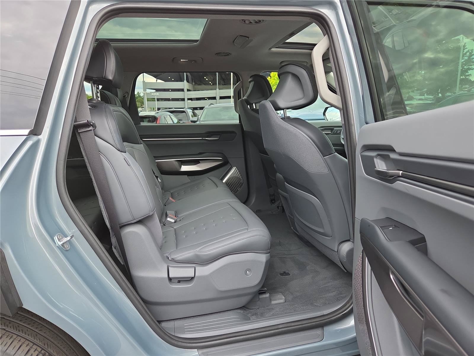 Certified 2024 Kia EV9 Wind AWD/4WD image 28