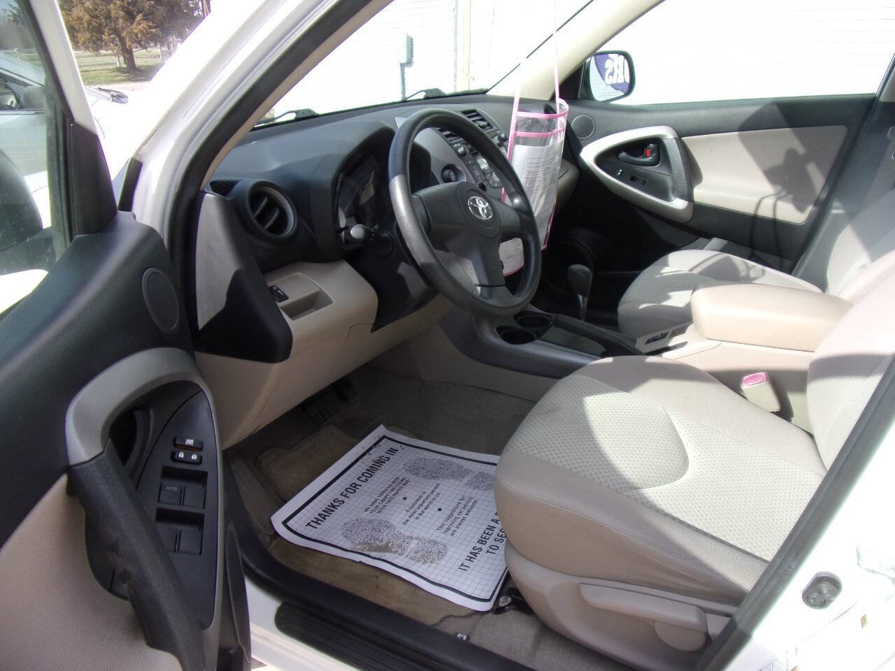 Used 2008 Toyota RAV4 4WD image 2