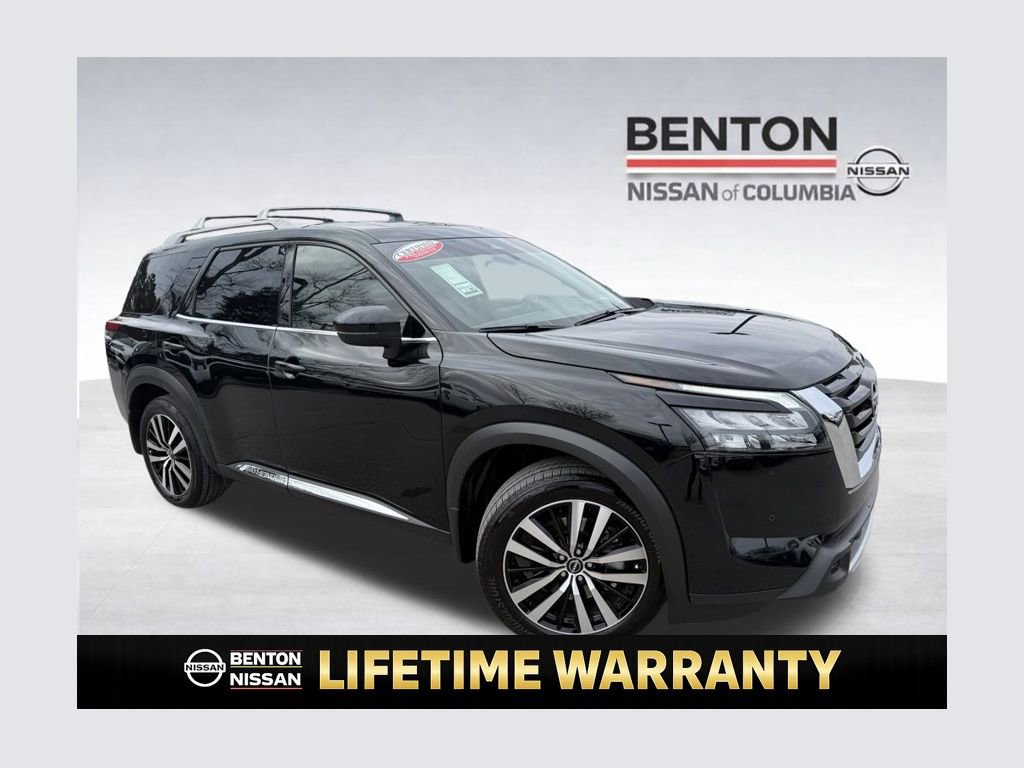Certified 2025 Nissan Pathfinder Platinum