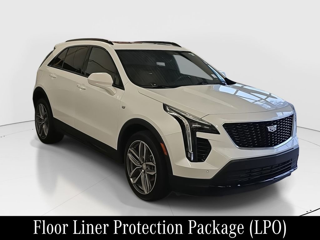 Used 2020 Cadillac XT4 Sport image 3
