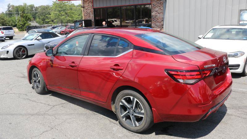 Used 2025 Nissan Sentra SV w/ All-Weather Package FWD image 5