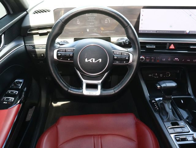 Used 2025 Kia K5 GT-Line w/ GT-Line Premium Package image 11
