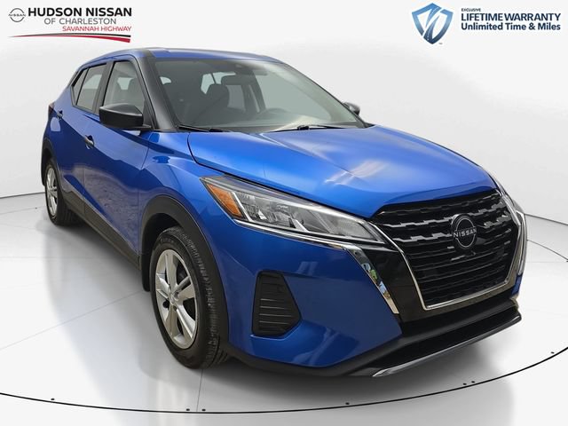 Used 2025 Nissan Kicks Play S