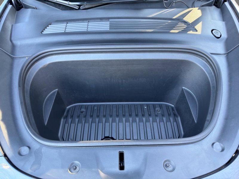 Used 2021 Tesla Model Y Long Range image 20