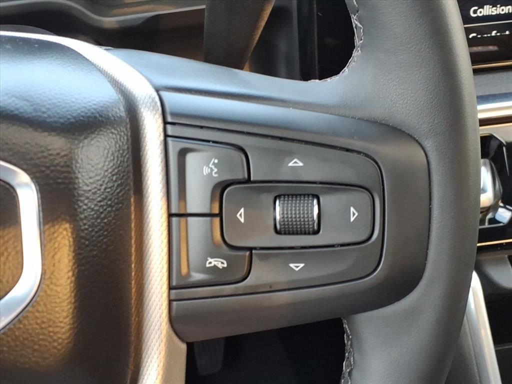 Used 2025 GMC Sierra 3500 Denali w/ Technology Package AWD/4WD image 14