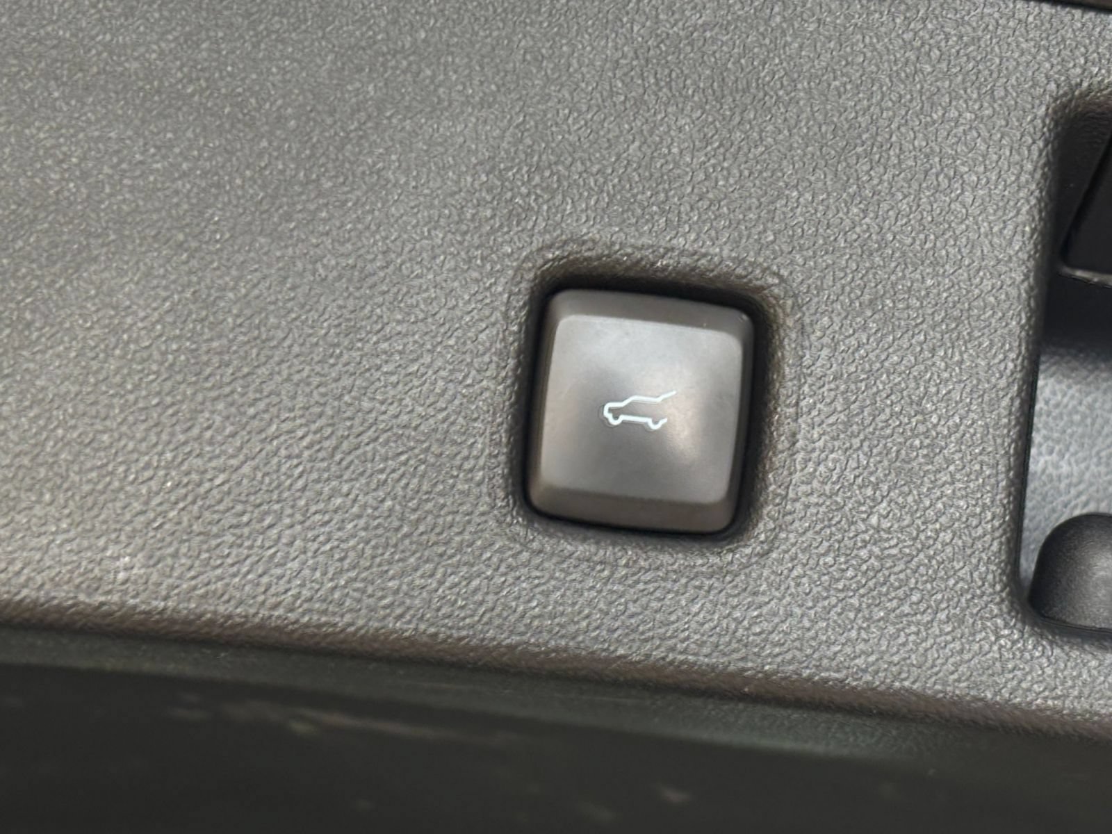 Used 2024 Ford Escape Active AWD/4WD image 22