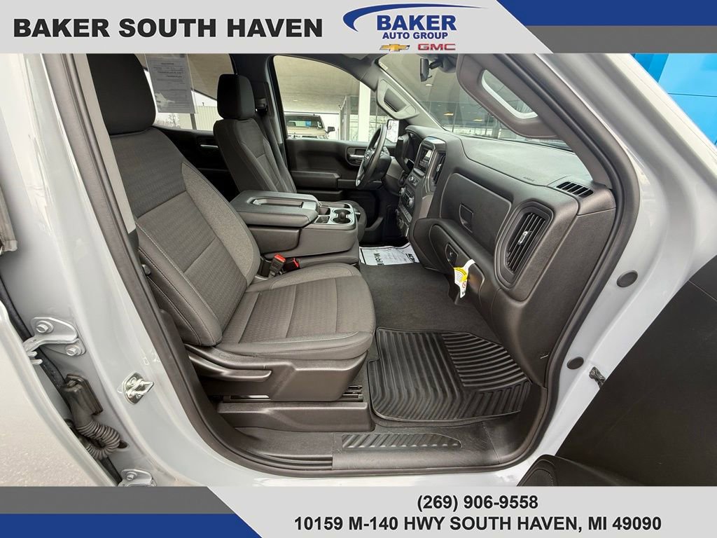 Used 2025 Chevrolet Silverado 1500 Custom w/ LPO, Dark Essentials Package image 9