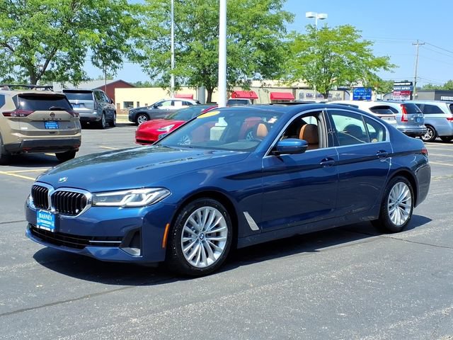 Used 2022 BMW 530i xDrive w/ Convenience Package AWD/4WD image 1