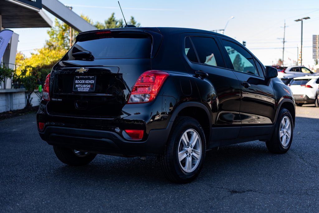 Used 2020 Chevrolet Trax LS w/ Tint and Cruise Package image 8