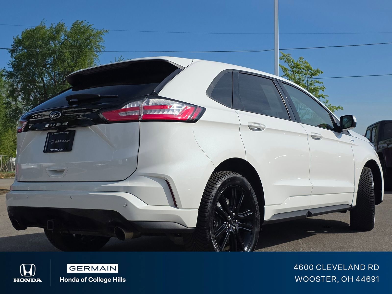 Used 2021 Ford Edge ST-Line w/ Class II Trailer Tow Package AWD/4WD image 20