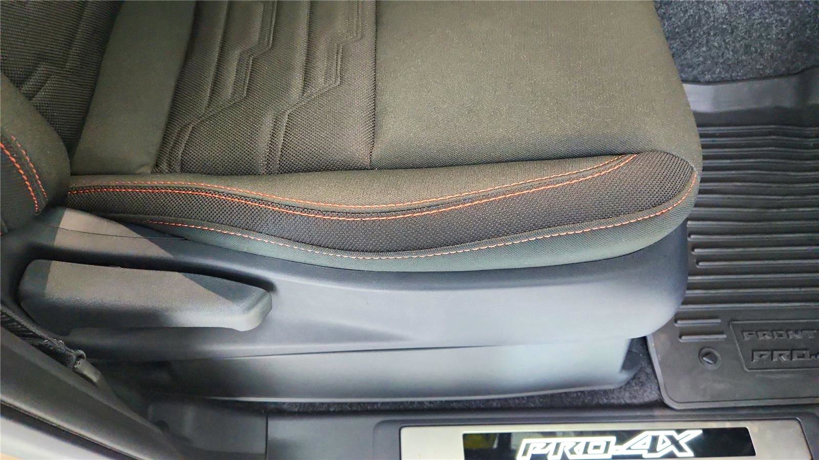 Used 2023 Nissan Frontier PRO-4X w/ Pro Convenience Package image 38