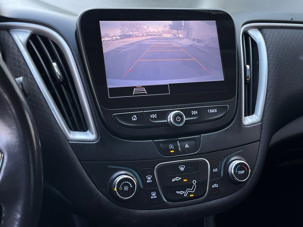 Used 2021 Chevrolet Malibu RS image 17