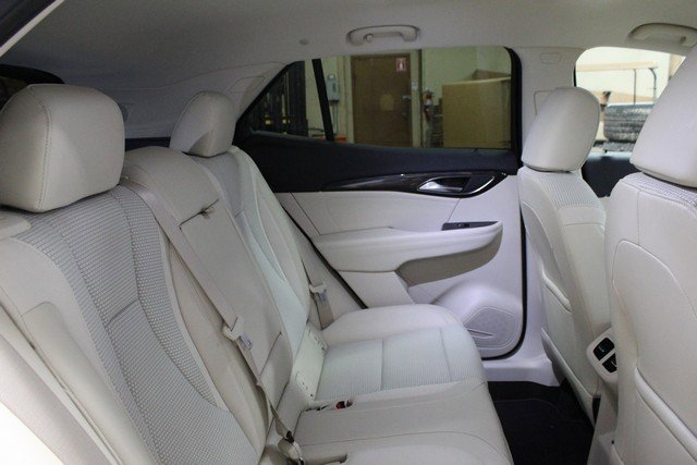 Used 2023 Buick Envision Preferred image 12