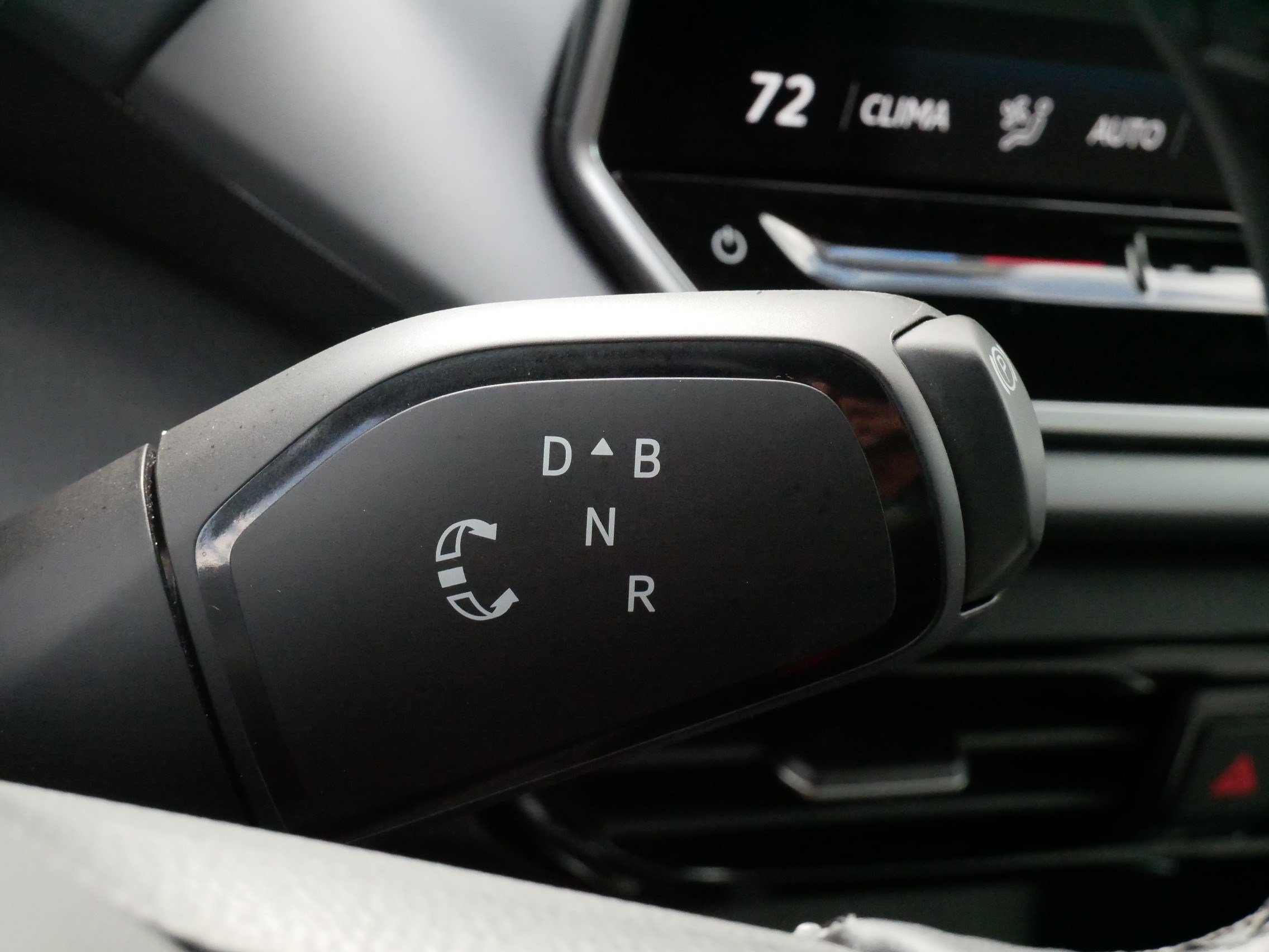 Certified 2024 Volkswagen ID.4 Pro AWD/4WD image 24