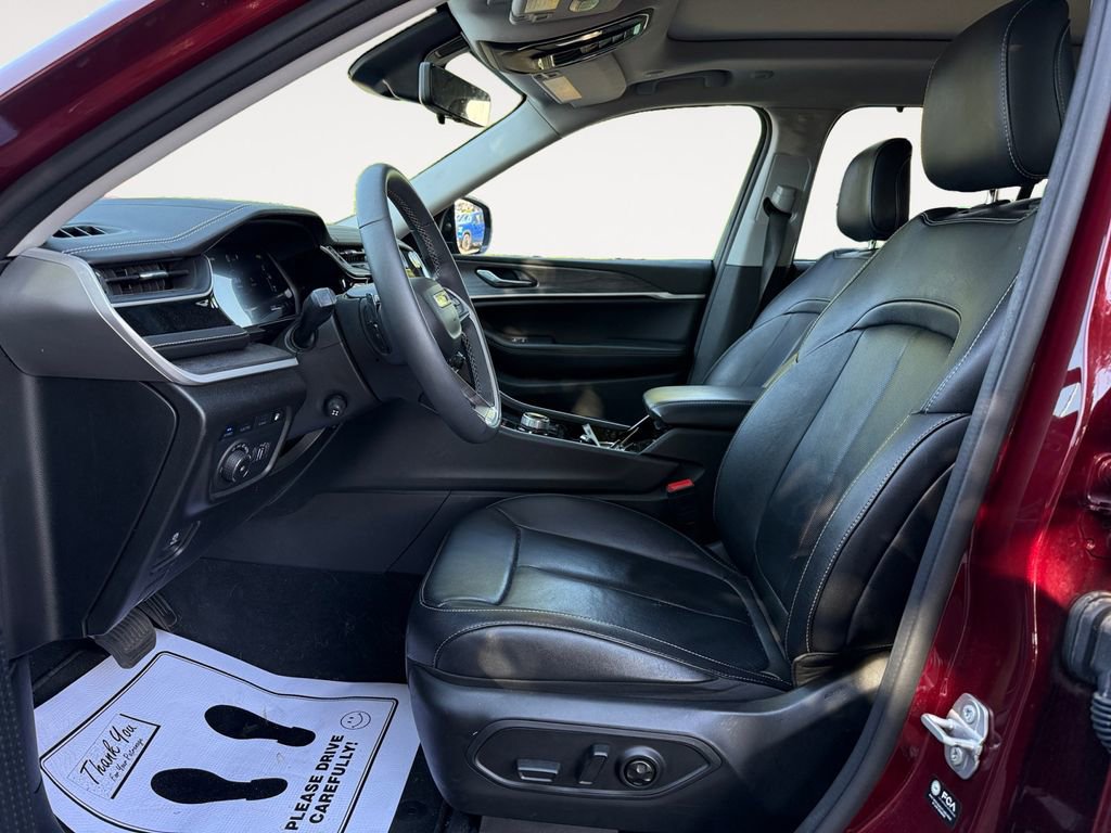 Used 2022 Jeep Grand Cherokee Limited 4xe w/ Luxury Tech Group II image 9