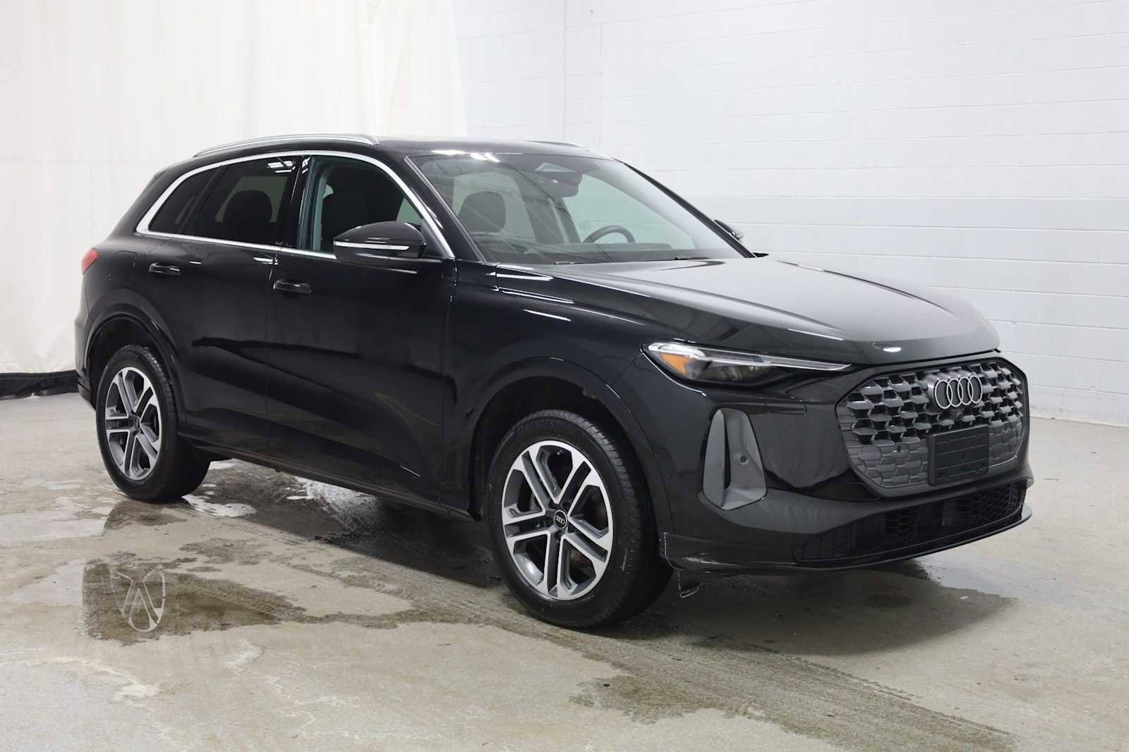 Certified 2025 Audi Q5 Premium Plus w/ Premium Plus image 13