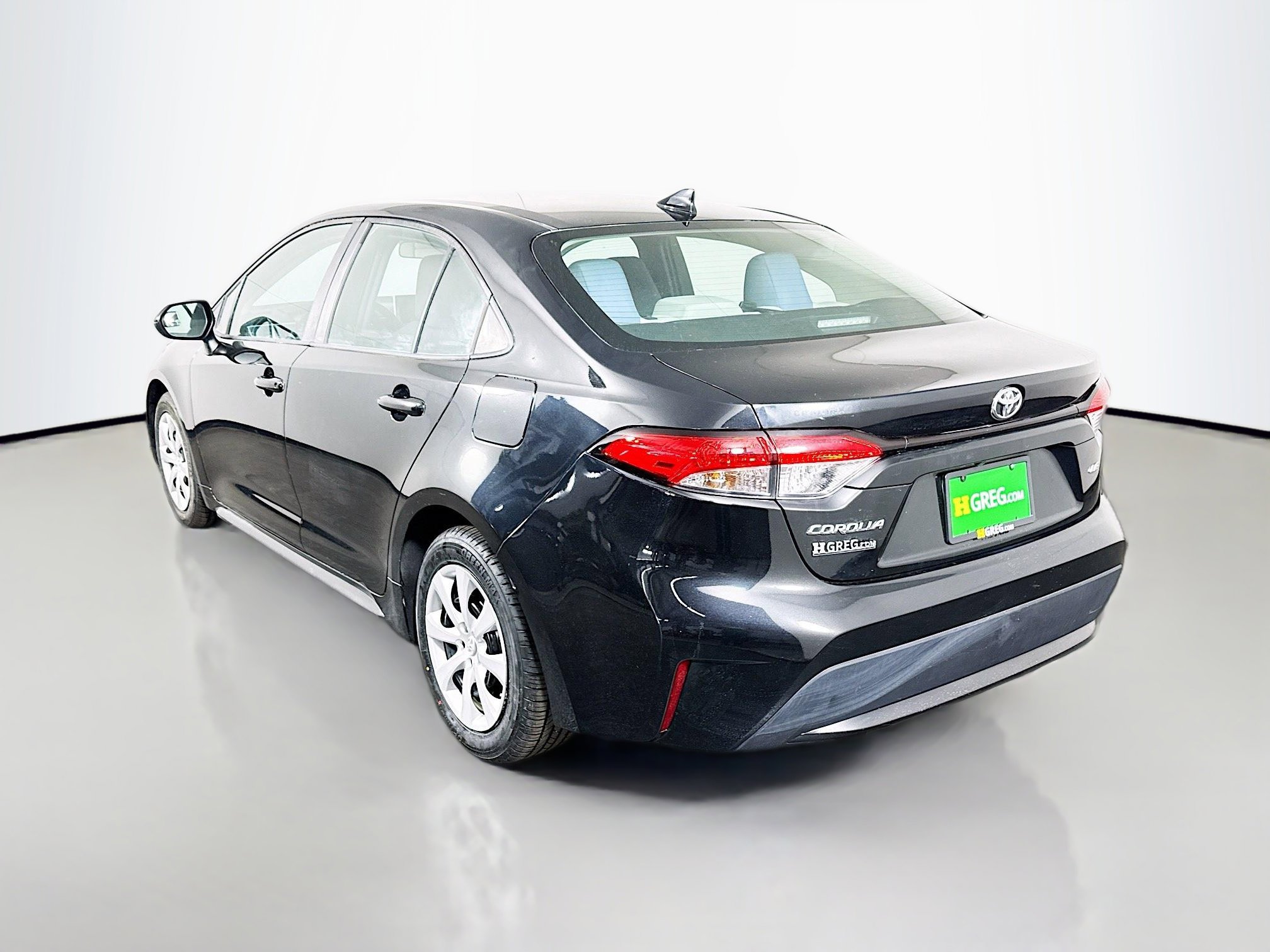 Used 2020 Toyota Corolla LE image 7