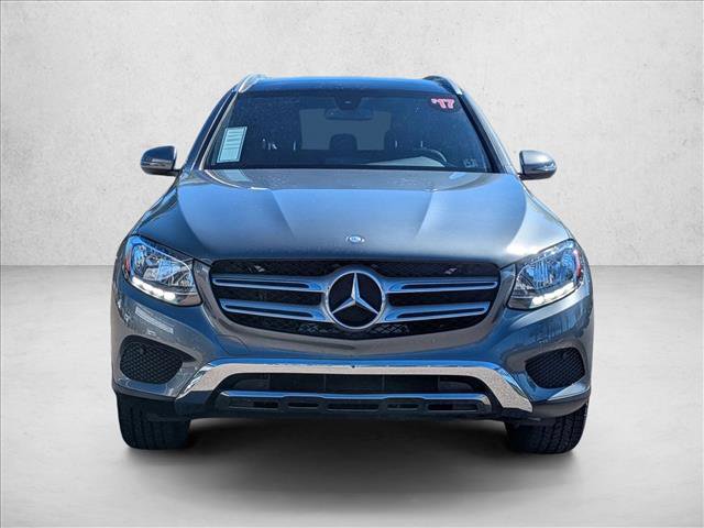 Used 2017 Mercedes-Benz GLC 300 4MATIC image 2