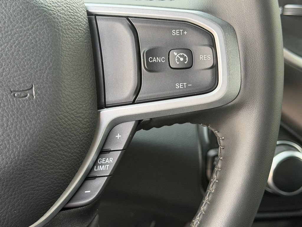 Used 2022 RAM 1500 Lone Star AWD/4WD image 28