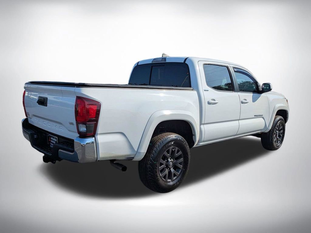 Used 2021 Toyota Tacoma SR5 RWD image 4