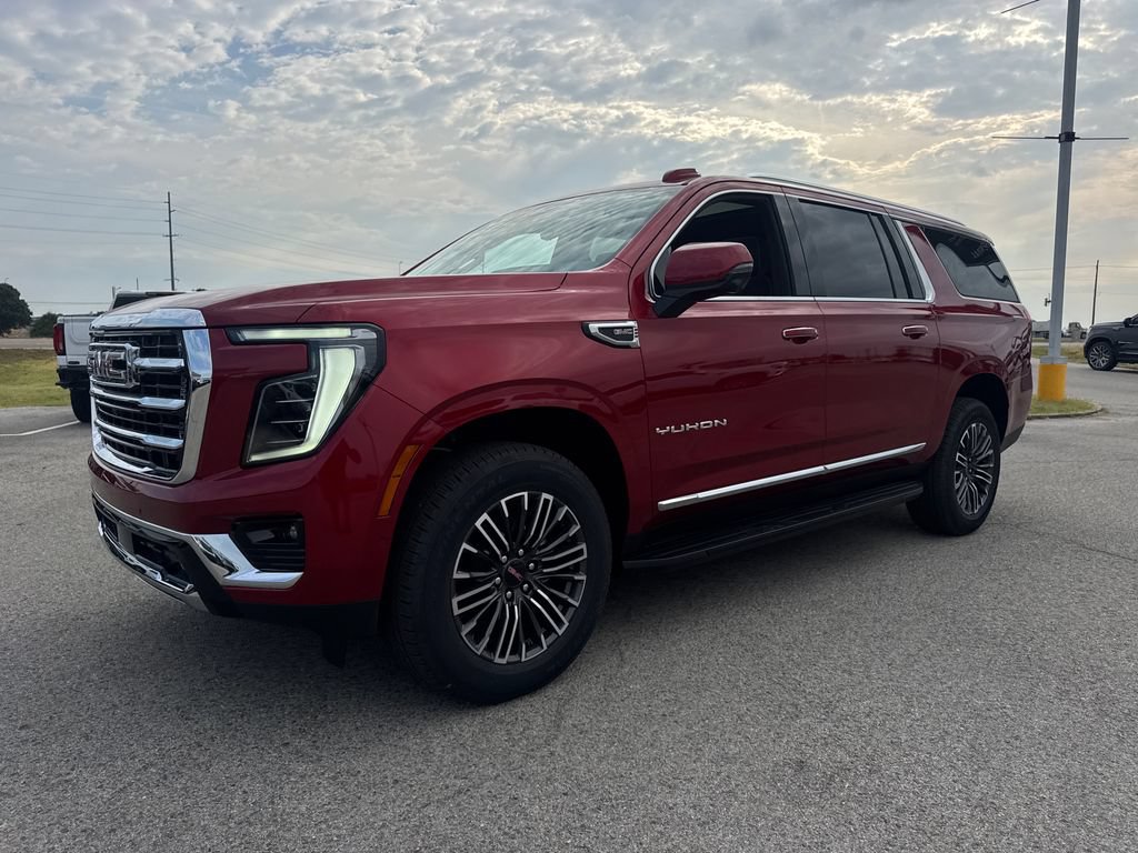 New 2026 GMC Yukon XL Elevation w/ Elevation Premium Package AWD/4WD video 2