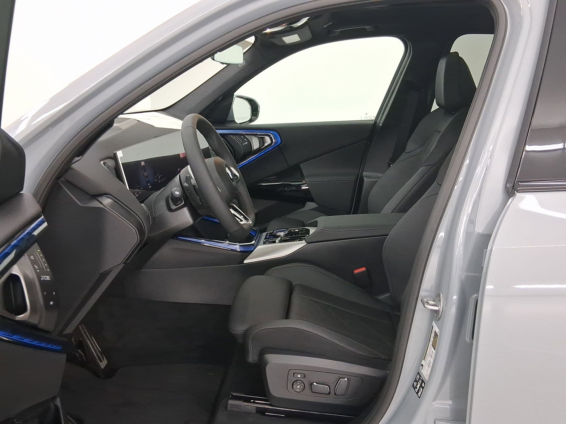 New 2026 BMW X3 xDrive30 w/ M Sport Package image 4