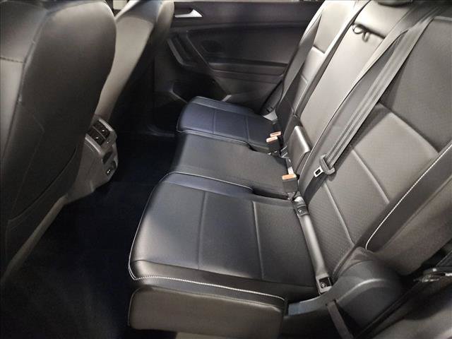 Used 2021 Volkswagen Tiguan SEL FWD image 20
