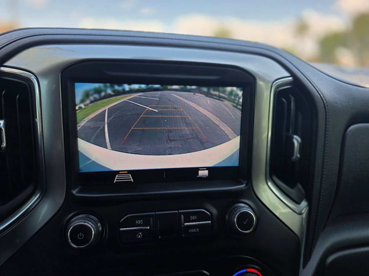 Used 2021 Chevrolet Silverado 1500 LT image 14