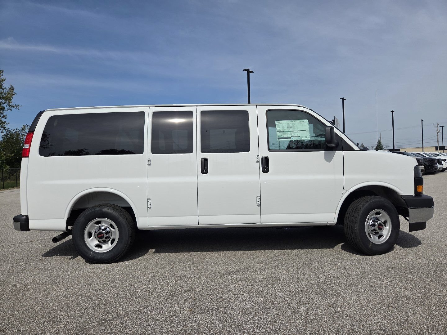 New 2026 GMC Savana 2500 LT w/ LT Preferred Equipment Group RWD image 13