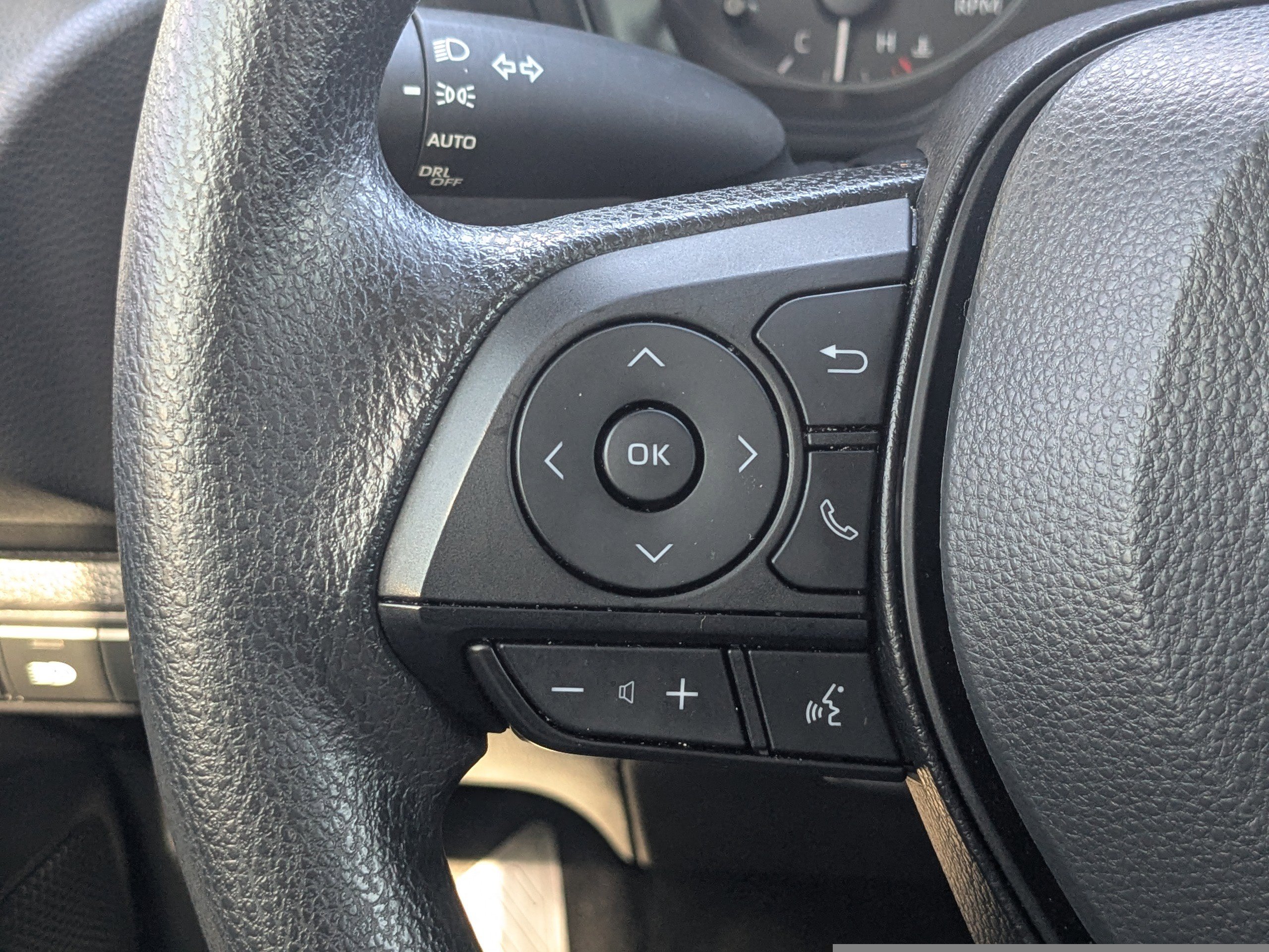 Used 2023 Toyota Corolla LE image 25