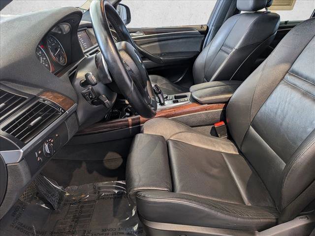 Used 2013 BMW X5 xDrive50i image 11