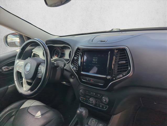 Used 2020 Jeep Cherokee Limited image 22