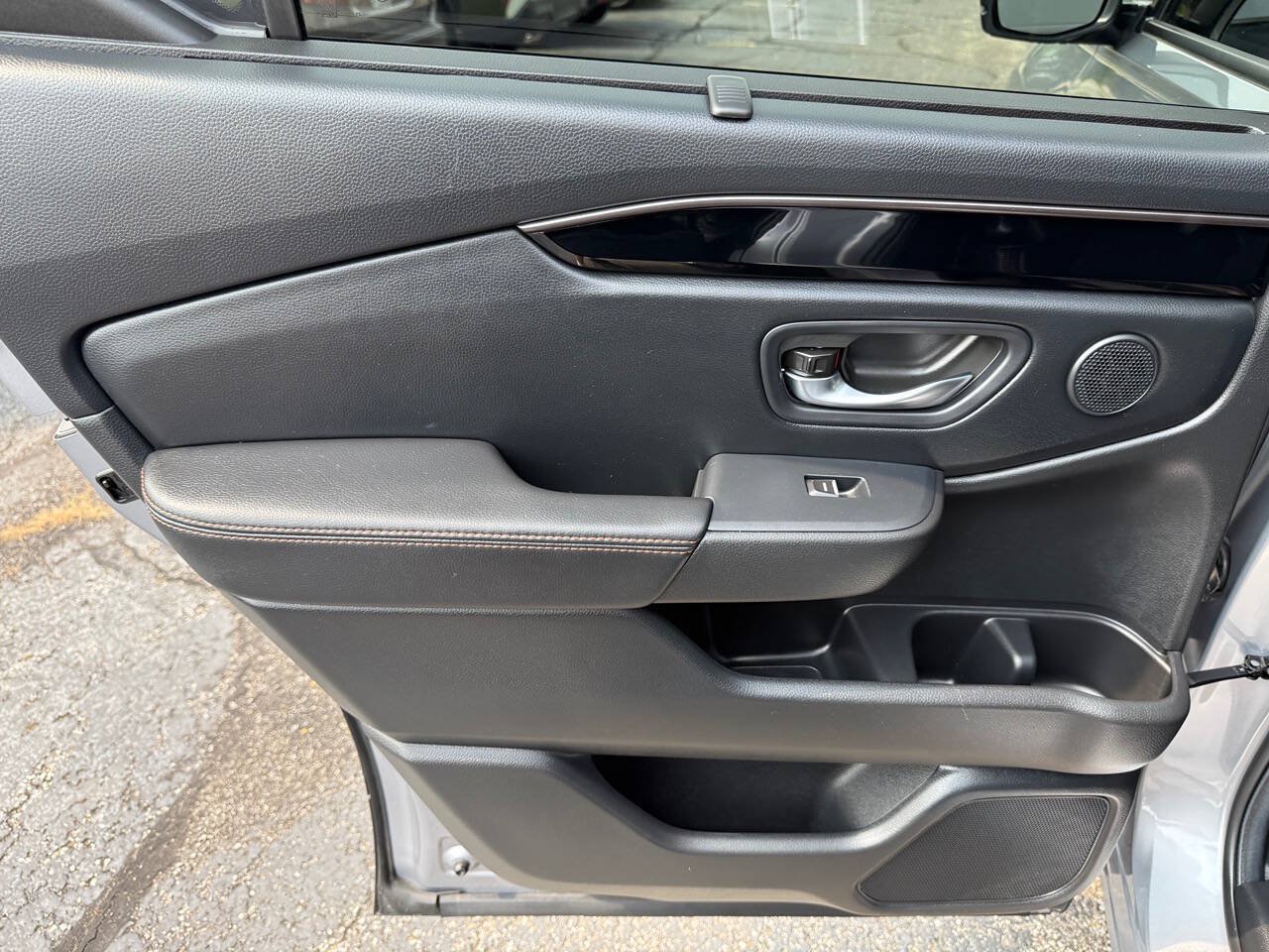 Used 2025 Honda Pilot TrailSport image 20