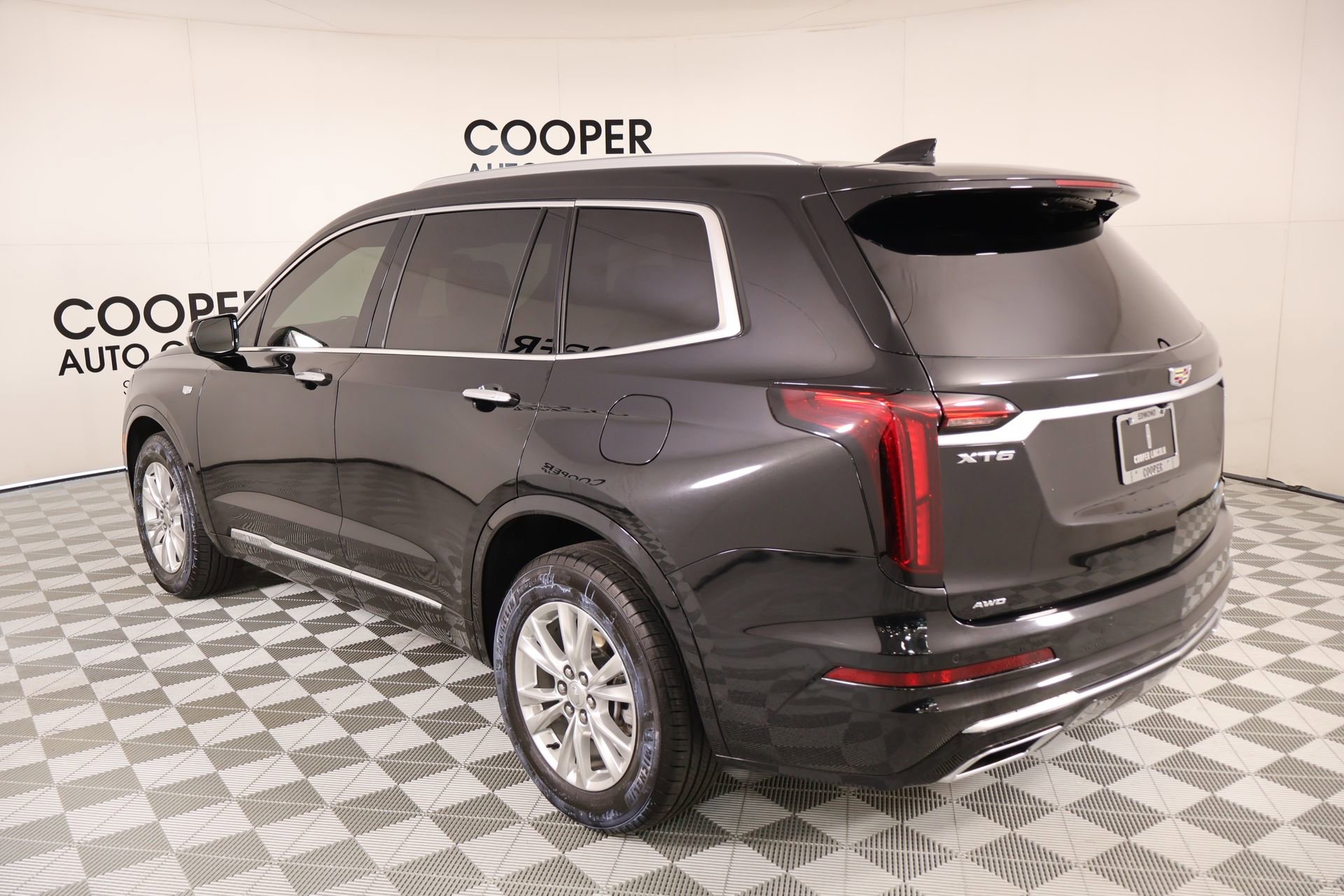 Used 2024 Cadillac XT6 Luxury AWD/4WD image 24