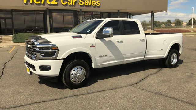 Used 2025 RAM 3500 Longhorn AWD/4WD image 4