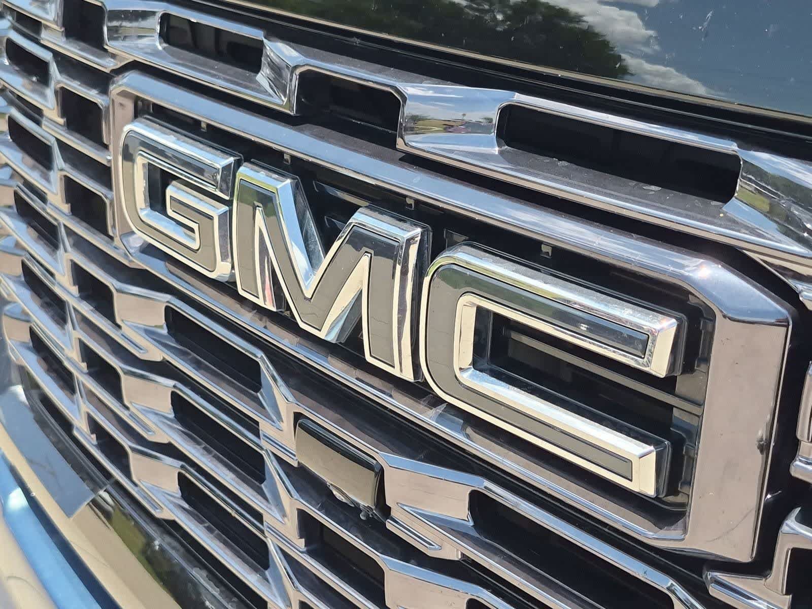 Used 2025 GMC Sierra 2500 Denali Ultimate AWD/4WD image 11