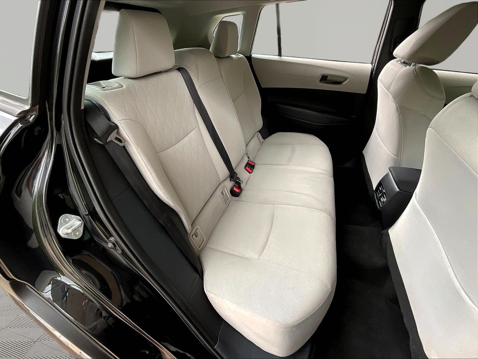 Used 2024 Toyota Corolla Cross L FWD image 25
