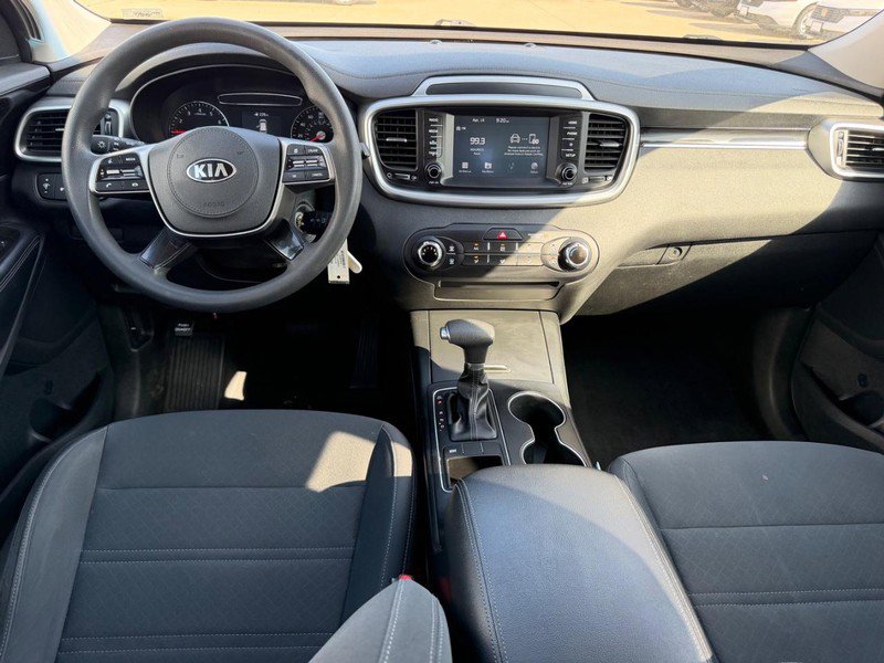 Used 2019 Kia Sorento LX FWD image 10