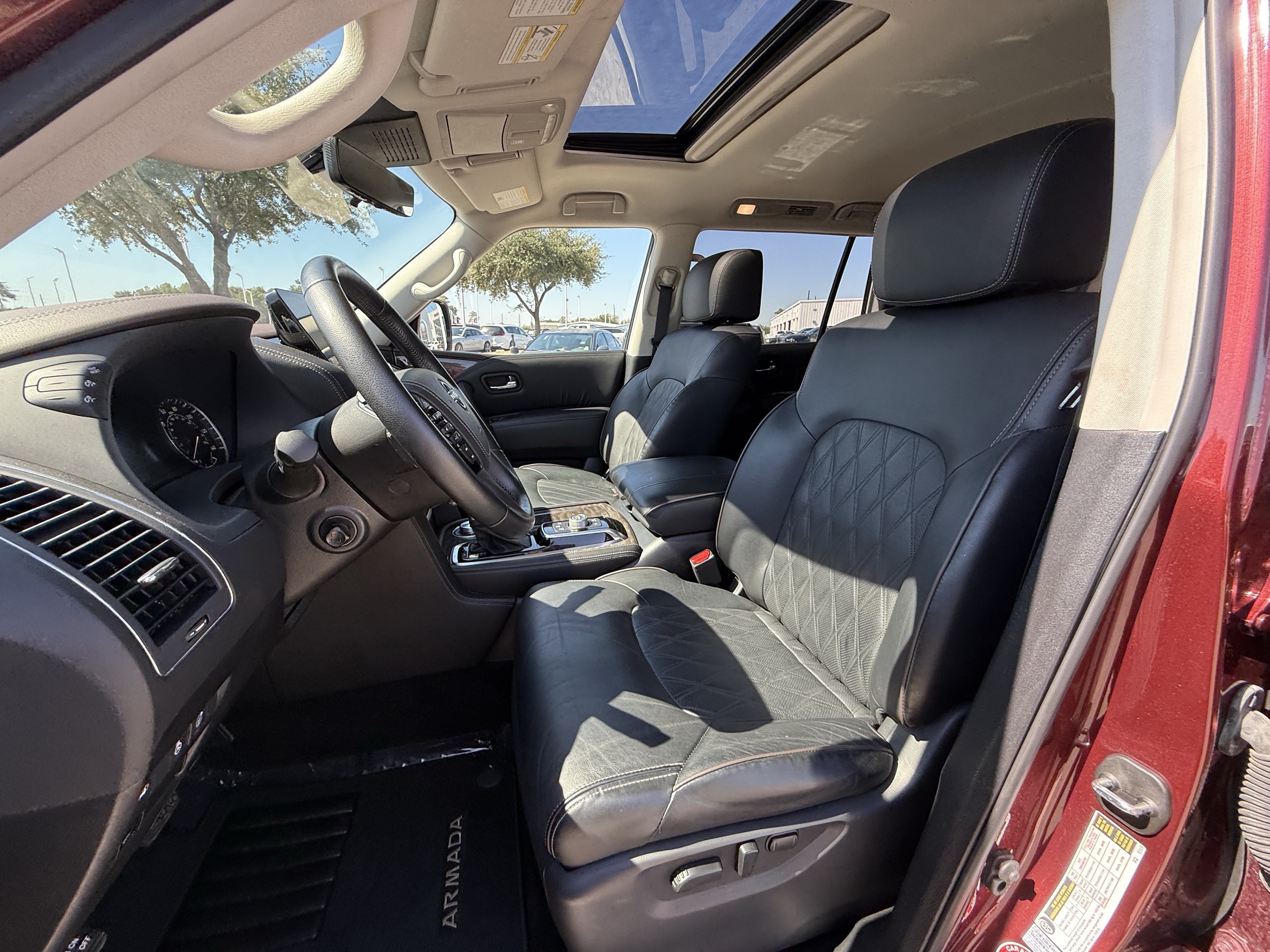 Used 2023 Nissan Armada Platinum w/ Captain's Chairs Package AWD/4WD image 29