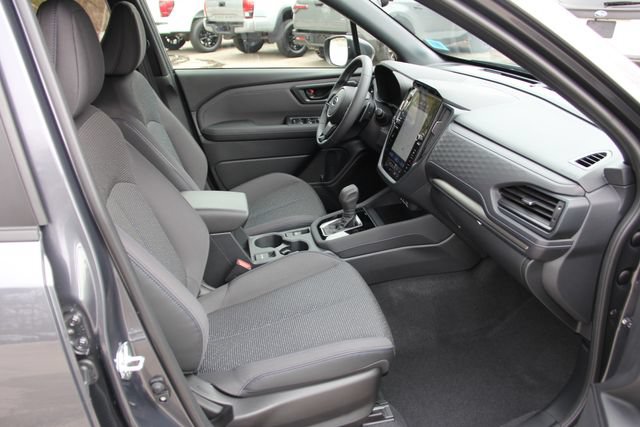 Used 2025 Subaru Forester Premium AWD/4WD image 36