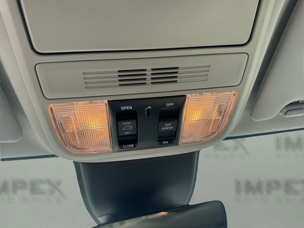 Used 2025 Honda Odyssey EX-L image 23