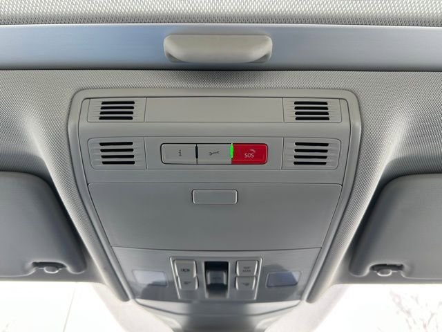 New 2025 Volkswagen Jetta SE image 36