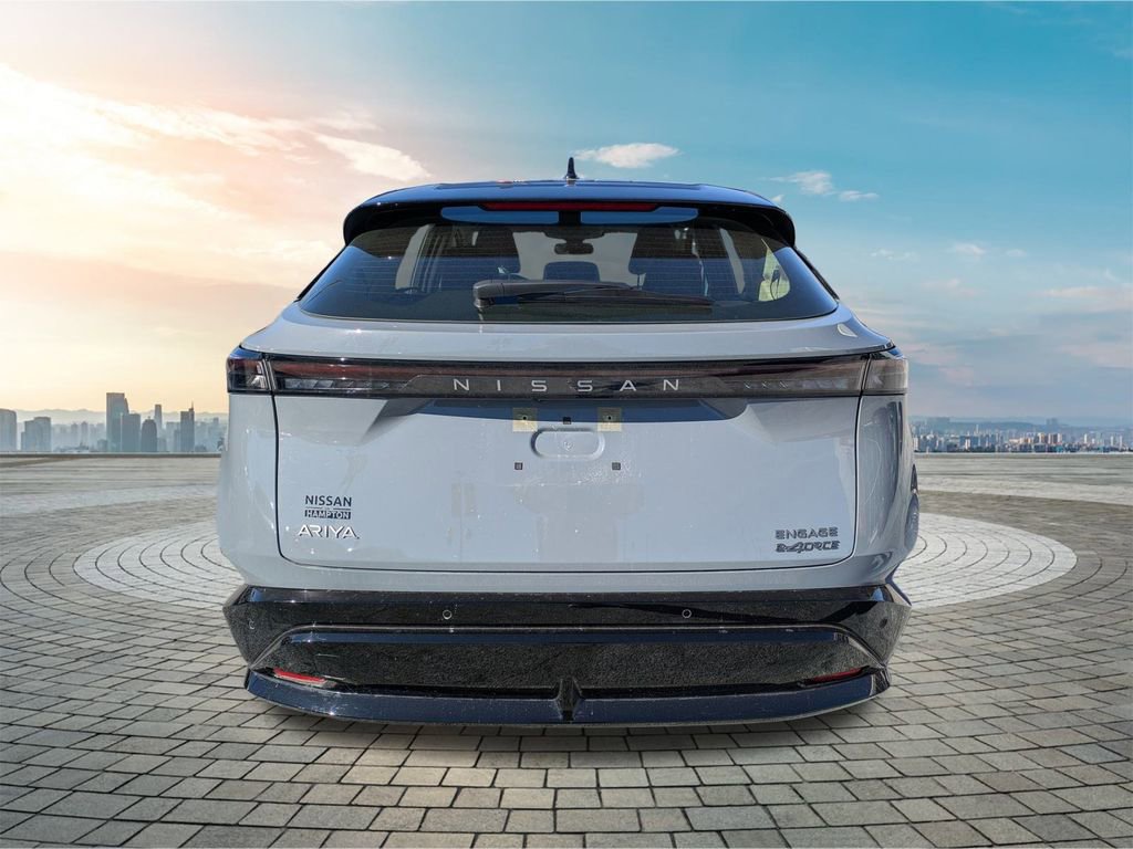 Used 2023 Nissan Ariya AWD image 6