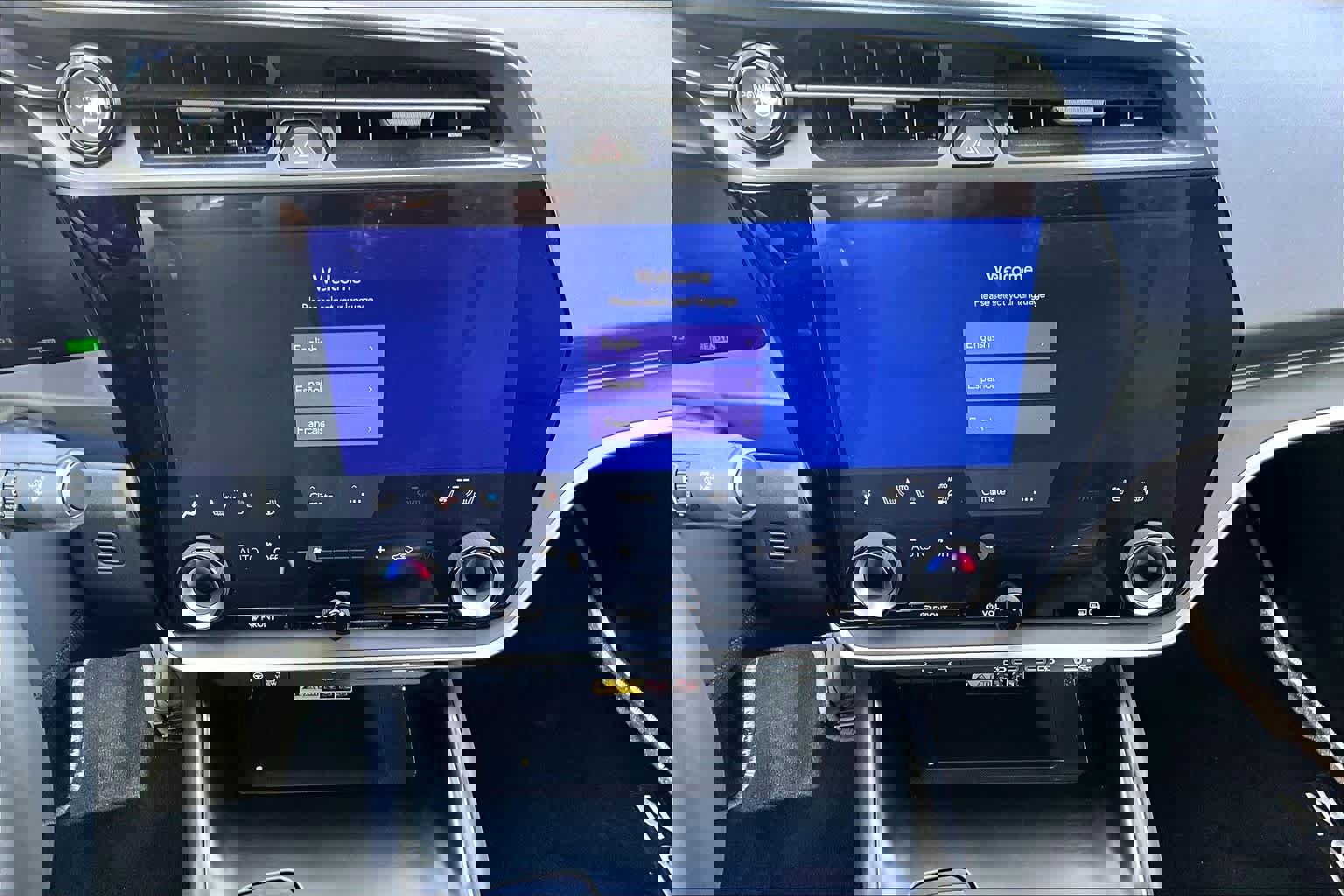 Used 2024 Lexus RZ 300e Premium image 31