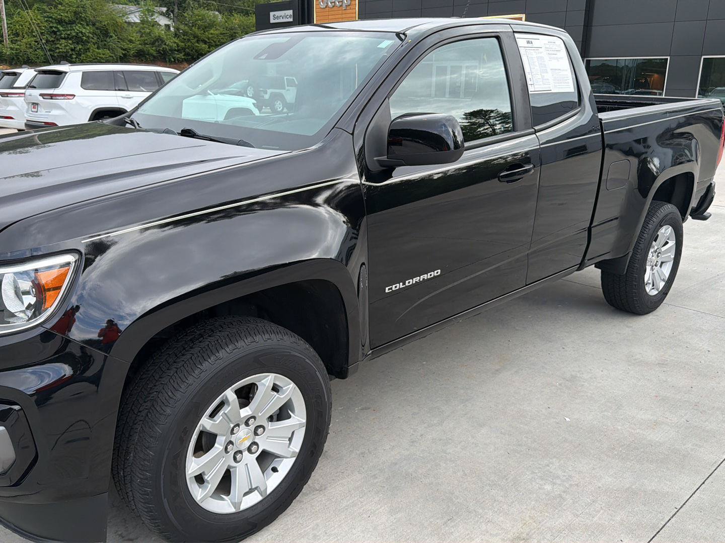 Used 2022 Chevrolet Colorado LT w/ Fleet Safety Package RWD image 7