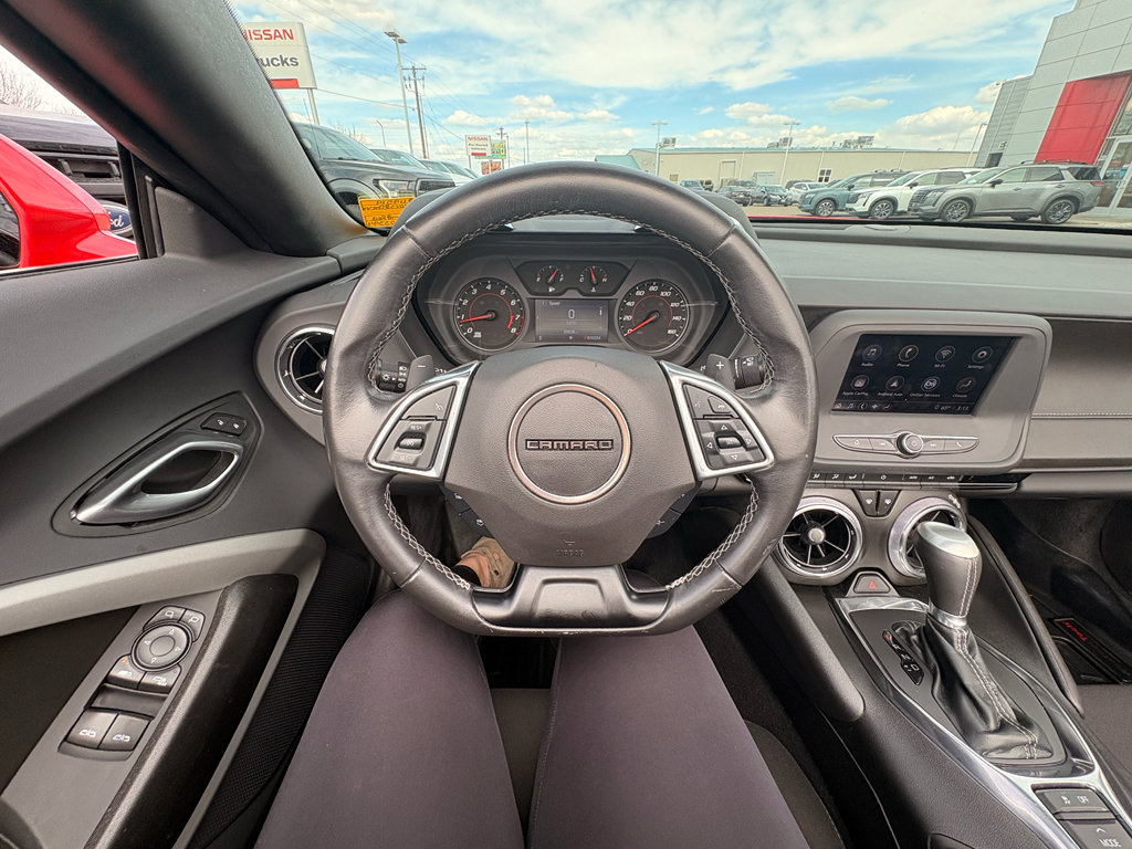Used 2023 Chevrolet Camaro LT RWD image 17