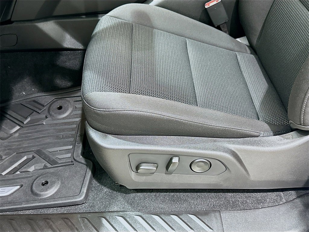 New 2026 GMC Canyon Elevation w/ Convenience Package image 20